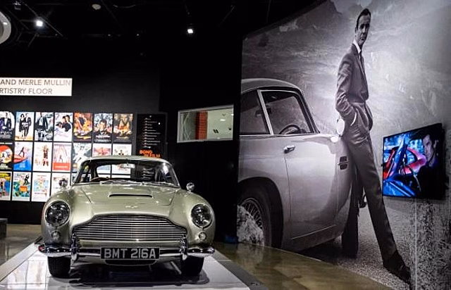 Aston Martin Шона Коннери продали за $2,4 млн