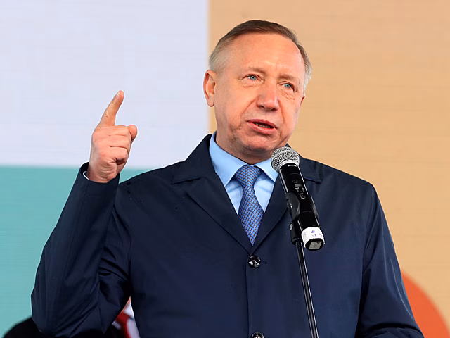Глава отдела закупок Красносельского района может быть связан с хищением средств на реконструкции набережной