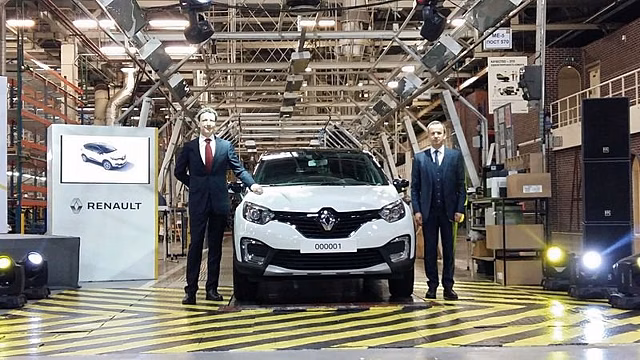 Завод Renault в России возвращается к работе