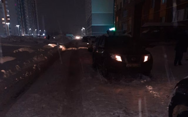 Появились фото с места наезда на школьницу в Рязани