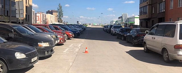 4-летнего малыша сбили во дворе дома в Новосибирске