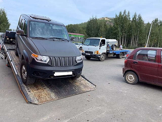 Пьяная челябинка напугала жителей Кыштыма ездой с прицепом