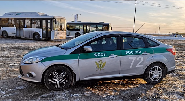 Трое алиментщиков остались без автомобилей после визита тюменских судебных приставов