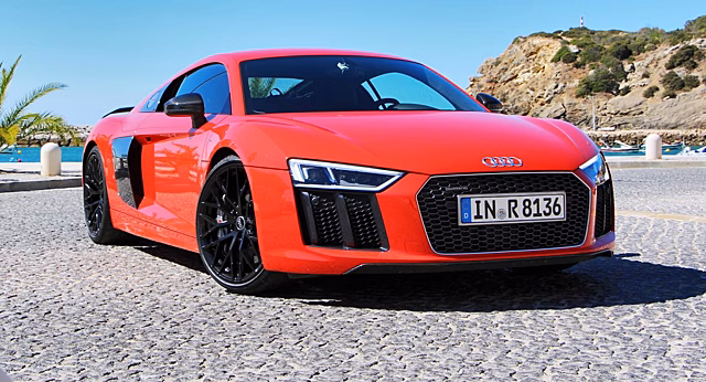Гибрид Audi R8 готовится к выходу в свет
