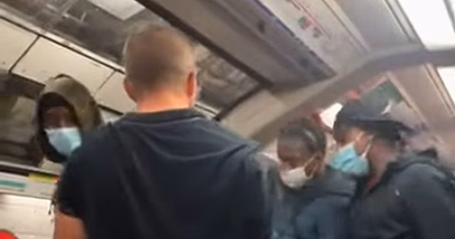 Daily Mail (Великобритания): белого расиста отправили в нокаут в лондонской подземке