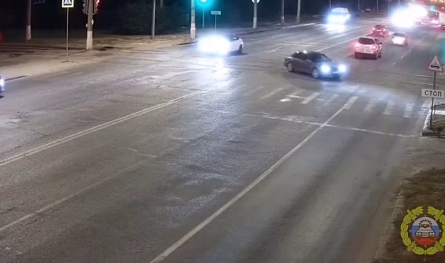 Выехавшего на встречку в Волгограде водителя нашли в ХМАО