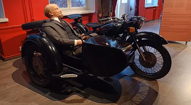 Музей Ленина в финском Тампере продает мотоцикл вождя мирового пролетариата