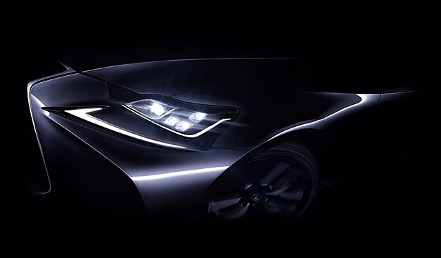 Появился первый тизер обновлённого седана Lexus IS