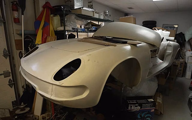 Редчайший гоночный Lotus найден в обычном сарае