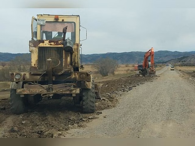 Дорогу в забайкальское село отремонтируют