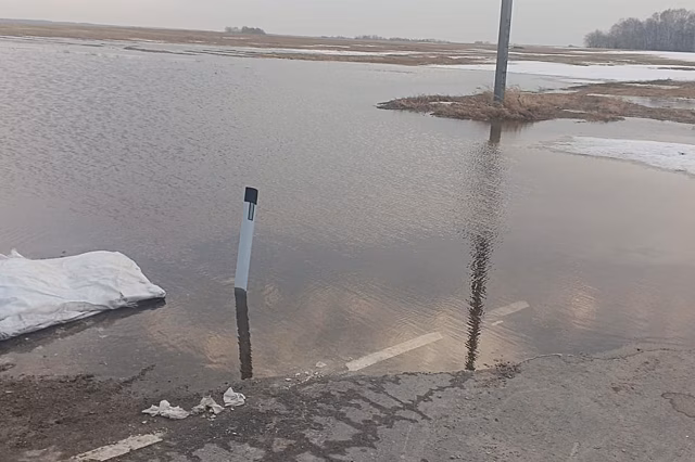В Челябинской области прекратился перелив паводковой воды через дороги