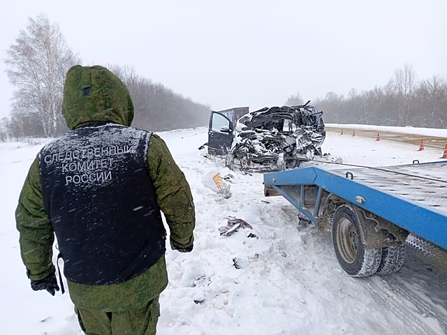 Пресс-служба СУ СКР по Пензенской области уточнила данные о числе погибших в ДТП с участием минивэна и грузовика