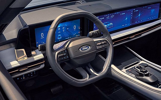 Семиместный Ford Edge L китайской сборки появился в РФ от 4,6 млн рублей