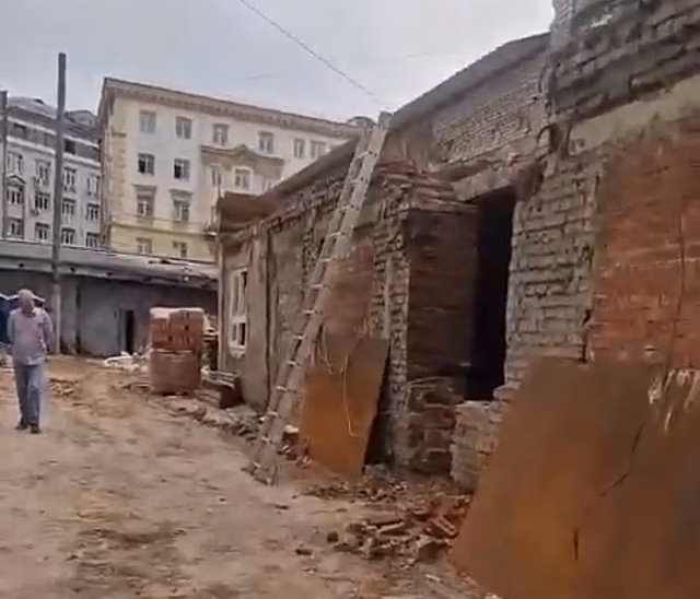 В Нижнем Новгороде продолжается восстановление здания бывшего бассейна «Динамо»