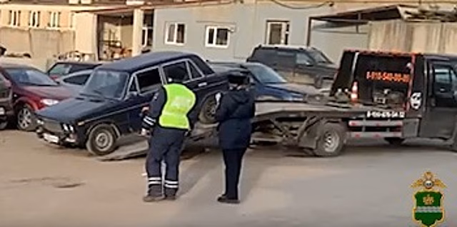 Калужский лихач остался без машины за долги по 322 штрафам за нарушения ПДД