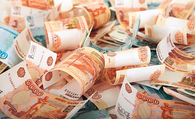 Менеджер кировской компании украл более 5,7 млн рублей, оформляя фиктивные документы о передаче запчастей