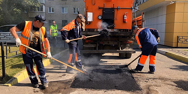 Свыше 500 тысяч квадратных метров асфальта привели в порядок коммунальные службы в Подмосковье