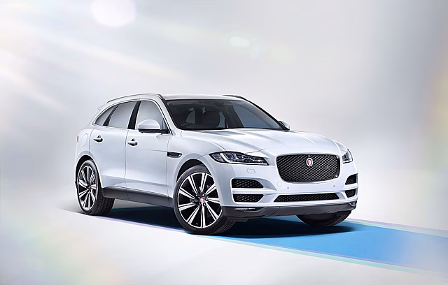 Jaguar на год приостановит продажи новых автомобилей на некоторых рынках