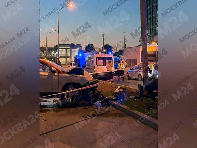 Автомобиль насмерть сбил ребенка на самокате в центре Москвы