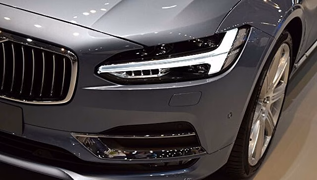 Volvo приостановит работу заводов из-за нехватки деталей