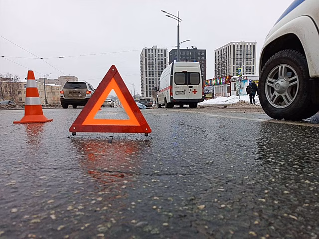 В Мценске «Шкода» сбила женщину на «зебре»