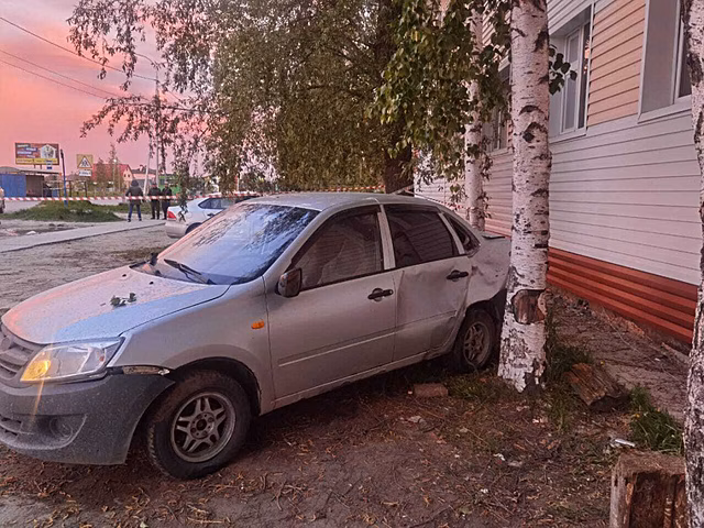 В ХМАО водитель убил человека в ДТП и сбежал