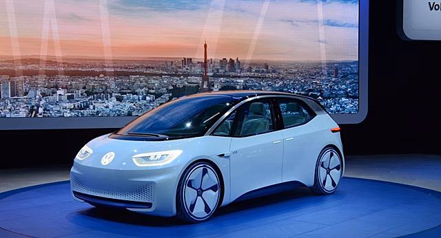 Volkswagen увеличил квартальные поставки электромобилей до рекорда