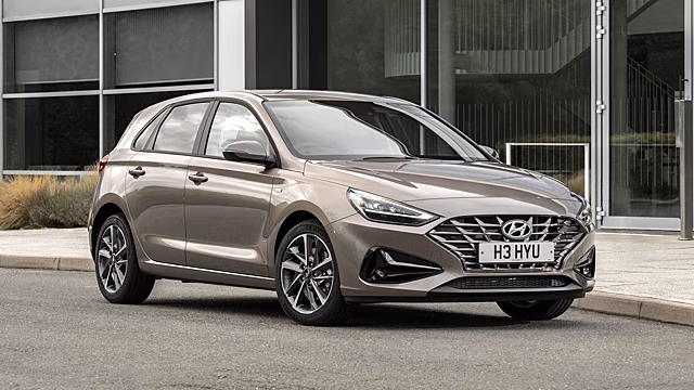 Хэтчбек Hyundai i30 могут заменить внедорожником