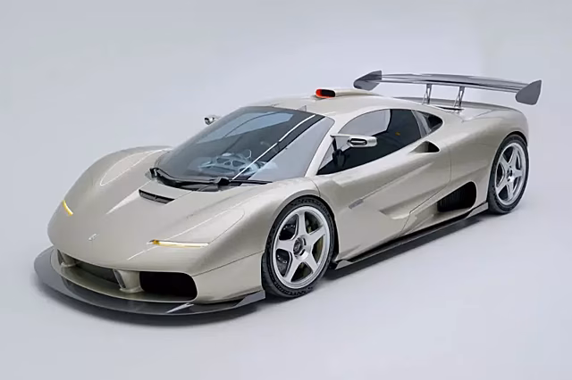 Самый дорогой проданный на аукционе новый автомобиль стоил 20,63 млн долларов