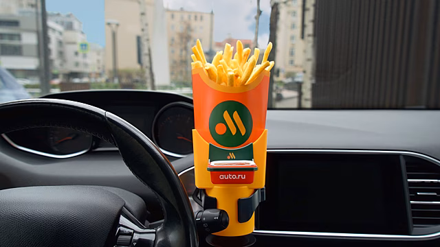 19% продаж сети «Вкусно — и точка» приходится на автораздачу