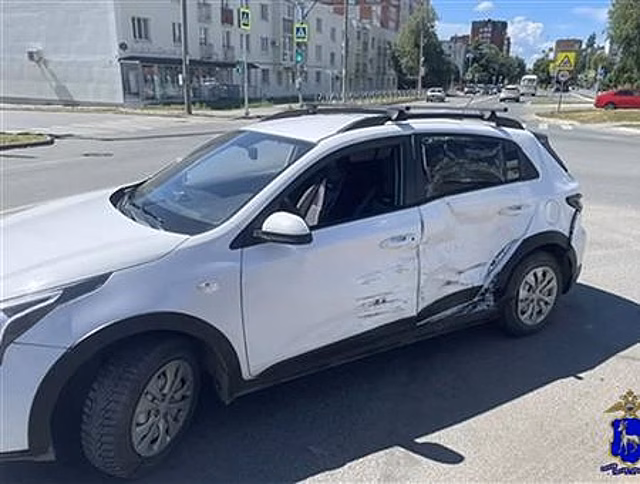В Сызрани водитель на сломанном авто спровоцировал ДТП, а потом попал в больницу