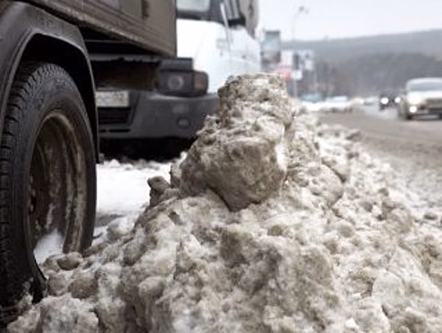 В Башкирии ограничили движение транспорта на трассах в двух районах