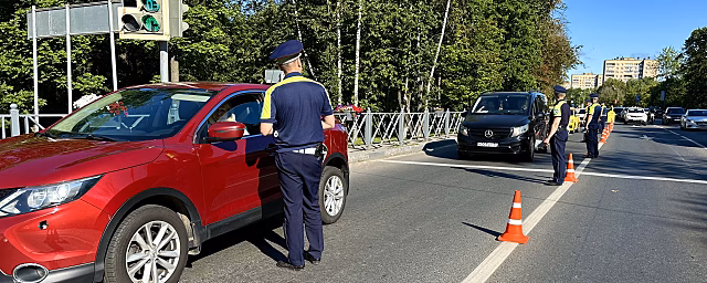 В Красногорске в понедельник госавтоинспекторы проверили более 140 водителей на трезвость