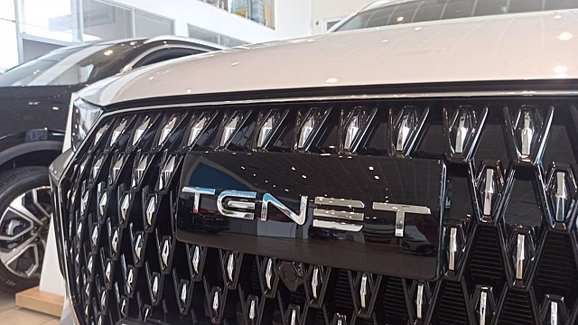 Tenet обновил условия на кроссовер T7