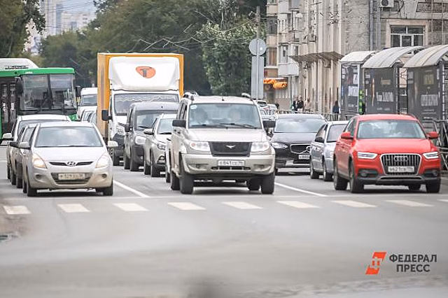 Как сэкономить бензин в городе и на трассе: правильно выбираем скорость автомобиля