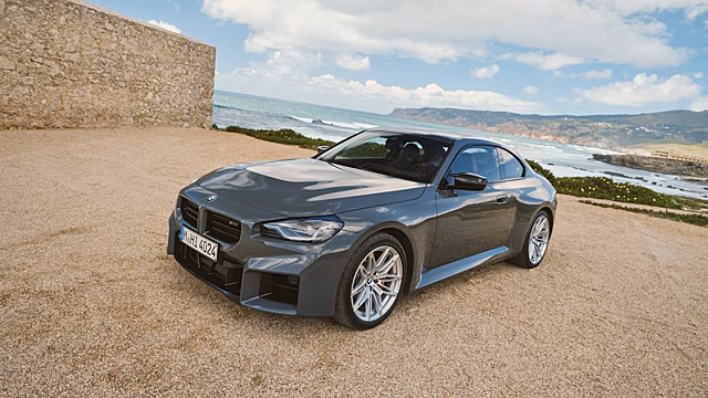 Маленький зверь BMW: культовый M2 отмечает 10 лет и не собирается сбавлять