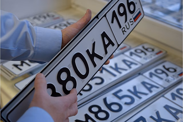 Подразделения свердловской ГИБДД будут работать по новому графику