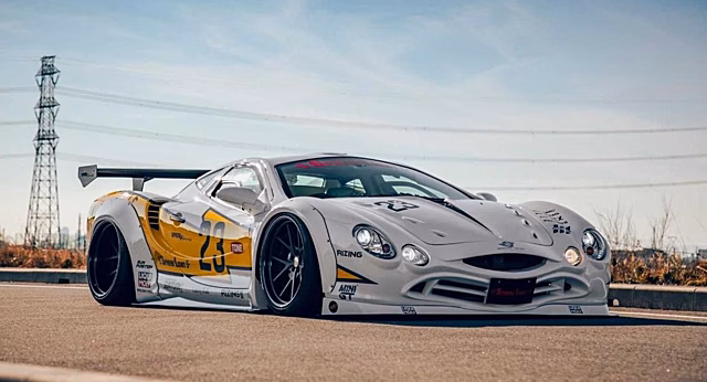 Нелепая Mitsuoka Orochi: в Сети показали странное купе в обвесе Liberty Walk
