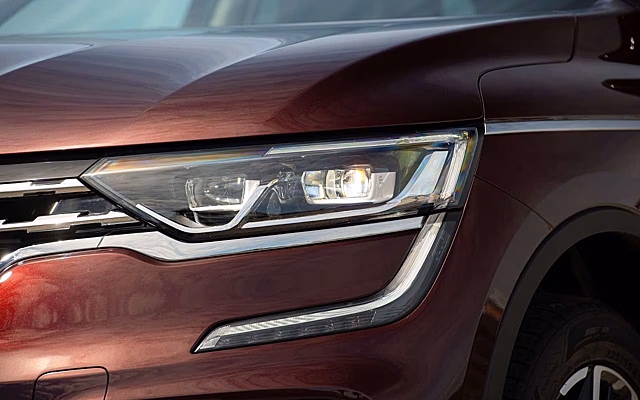 Забытый семейный кроссовер Renault вернулся на российский рынок: сколько он стоит?