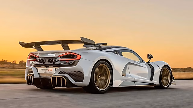 Hennessey рассказала о самых необычных заказах для Venom F5