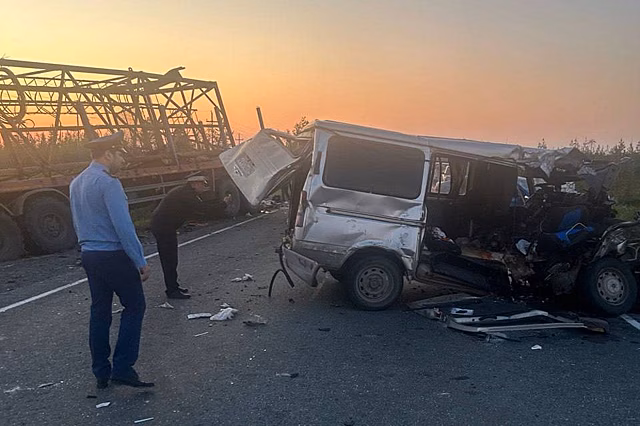 На Ямале в лобовом ДТП погибли пять человек