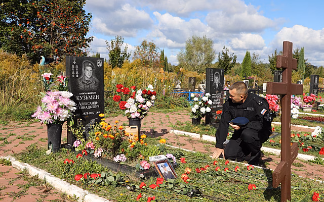 Бойцы рязанского СОБРа почтили память погибшего в Ингушетии сослуживца