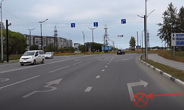 В Благовещенске ищут водителя, который сбил женщину возле кольцевой развязки и скрылся