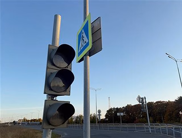На двух участках Московского шоссе в Самаре временно отключены светофоры