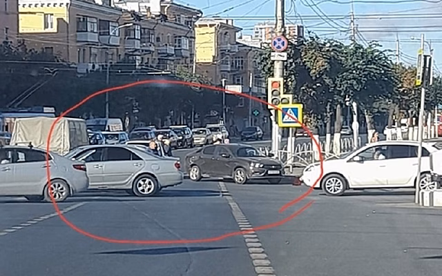 В Рязани ДТП на Первомайском проспекте привело к пробке