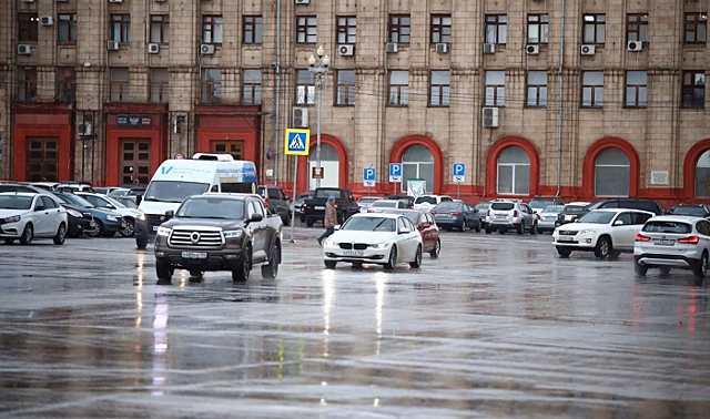 Волгоградцам назвали марки самых востребованных семиместных авто