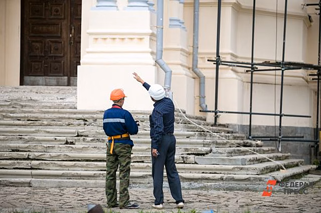 В Екатеринбурге отреставрируют два здания-памятника из средств МУГИСО