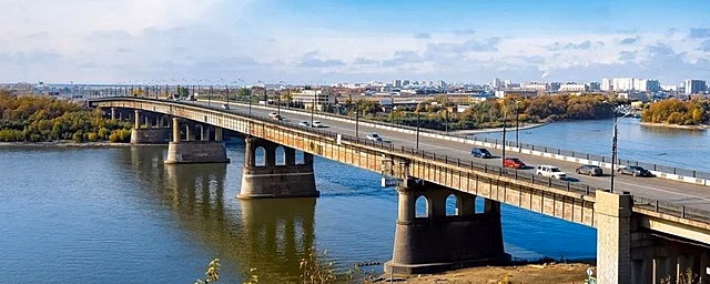 В Омске планируют реконструкцию Ленинградского моста за 1,8 млрд рублей