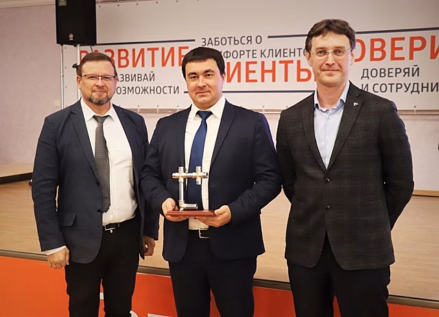 В Кировском филиале «Т Плюс» прошла встреча с подрядчиками по реконструкциям теплосетей
