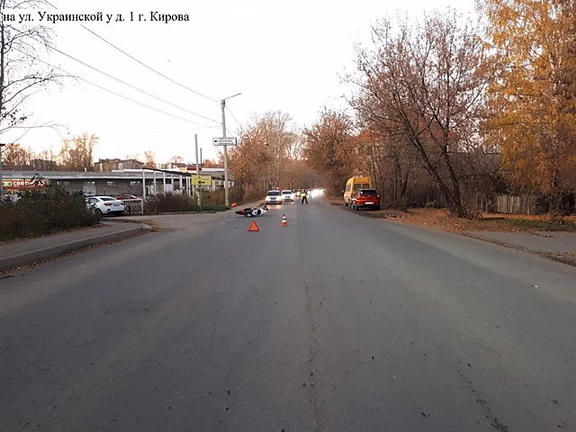В Кирове водитель «Лады Весты» столкнулся с мотоциклистом